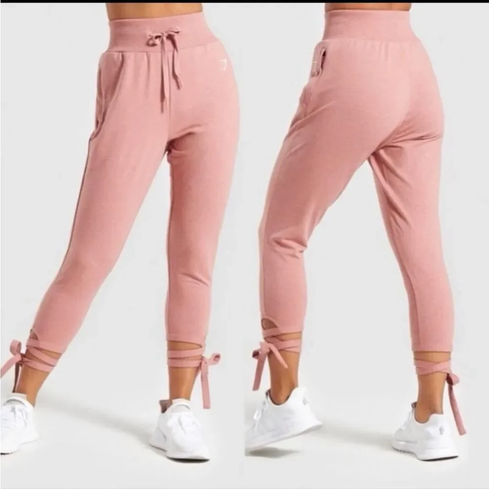 GymShark Ark High‎ Waisted Joggers in Deep Blush Marl Size Small